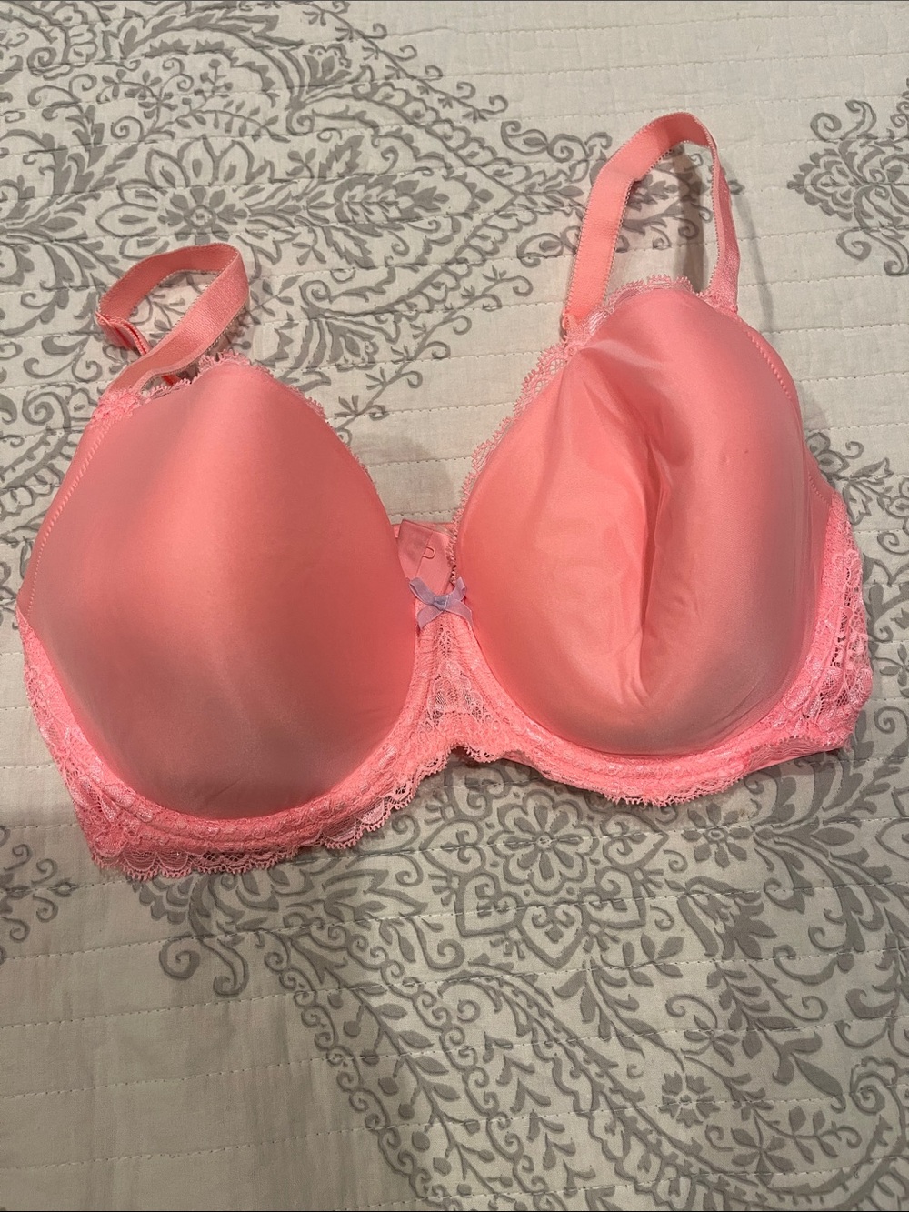 Victoria secret 36DD Women's Coral Lace Underwire T-Shirt Bra